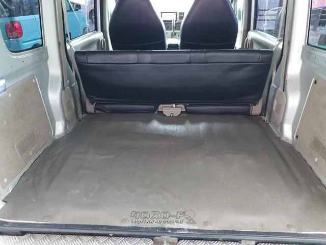 お車の知識がなくても大丈夫です!皆様のご来店をスタッフ一同、心よりお待ちしております。 スズキ エブリイ