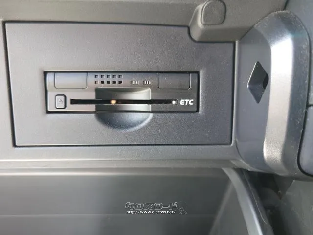 高速走行もスムーズにお支払いが可能な【ETC】ご納車までにセットアップを行い、ご納車時にはご利用いただけるようにいたします。 トヨタ SAI