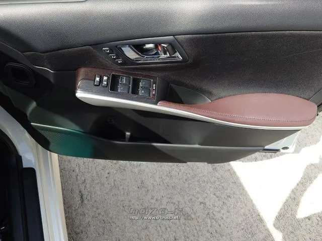 是非一度、実車を御覧ください。 トヨタ SAI