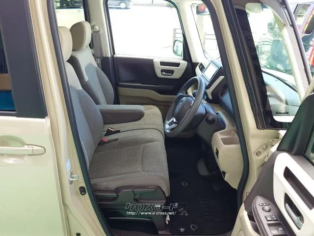 まずは気軽にお問合せ・お見積りお待ちしております。じっくり現車確認して頂けるよう、ご準備を致します! ホンダ N-BOX