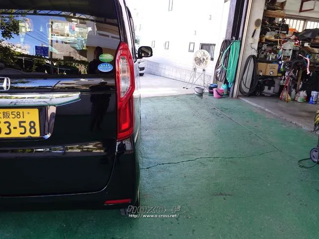 当店のお車をご覧いただきましてありがとうございます。お車についてのご質問やお見積りのご依頼、ご購入にあたってのご相談などお気軽にお問い合わせ下さい! ホンダ N-BOX