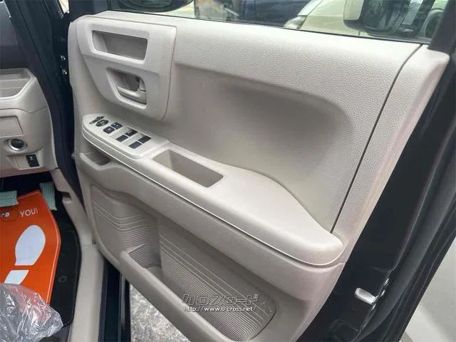 お車の知識がなくても大丈夫です!皆様のご来店をスタッフ一同、心よりお待ちしております。 ホンダ N-BOX