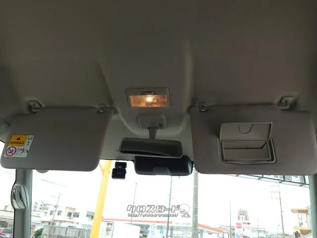 すぐにご来店頂けない場合や遠方にお住まいの方、車両状態の詳細が知りたい方はお気軽にご連絡下さい♪ スズキ スペーシア