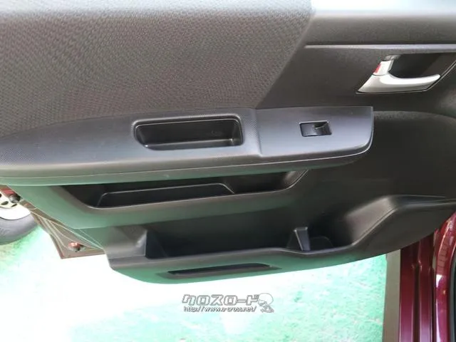 当店のお車をご覧いただきましてありがとうございます。お車についてのご質問やお見積りのご依頼、ご購入にあたってのご相談などお気軽にお問い合わせ下さい! ホンダ ステップワゴン