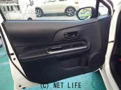 トヨタ アクア