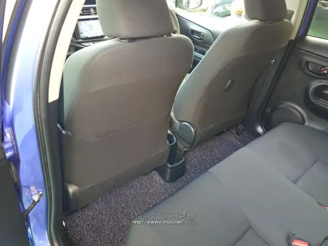 すぐにご来店頂けない場合や遠方にお住まいの方、車両状態の詳細が知りたい方はお気軽にご連絡下さい♪ トヨタ アクア