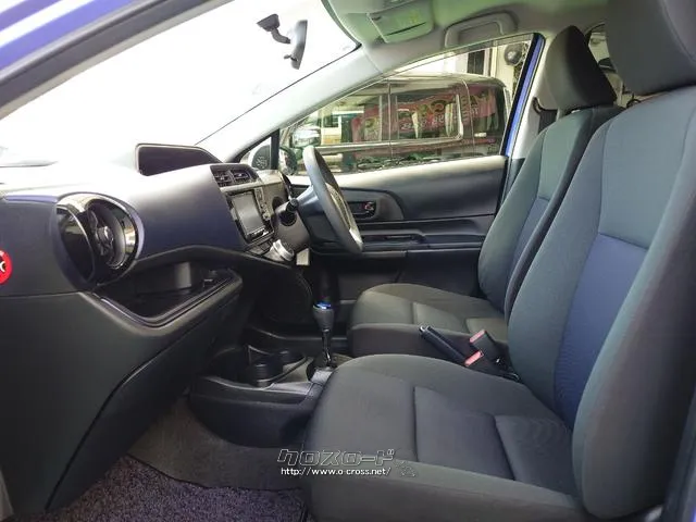 当店のお車をご覧いただきましてありがとうございます。お車についてのご質問やお見積りのご依頼、ご購入にあたってのご相談などお気軽にお問い合わせ下さい! トヨタ アクア