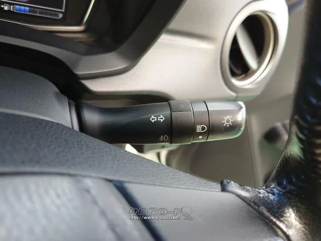 是非一度、実車を御覧ください。 トヨタ カローラアクシオ