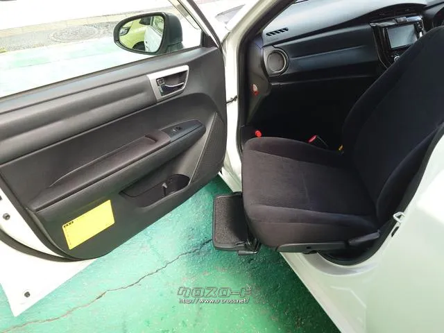まずは気軽にお問合せ・お見積りお待ちしております。じっくり現車確認して頂けるよう、ご準備を致します! トヨタ カローラアクシオ