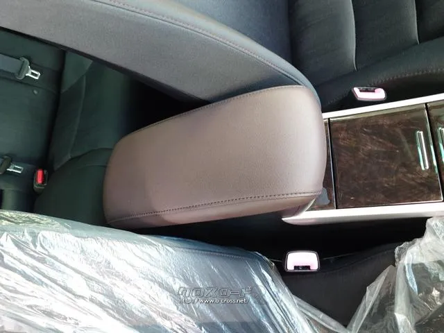 是非一度、実車を御覧ください。 トヨタ SAI
