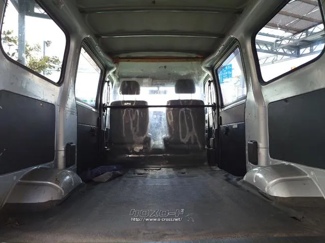 すぐにご来店頂けない場合や遠方にお住まいの方、車両状態の詳細が知りたい方はお気軽にご連絡下さい♪ トヨタ タウンエースバン