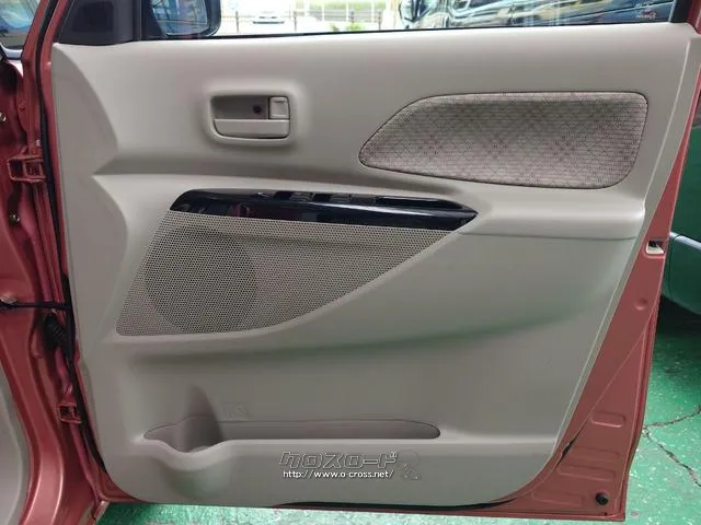この度は当店のお車をご覧になっていただき、誠にありがとうございます。ぜひじっくりとご検討下さい。気軽にお問合せ・お見積りお待ちしております。 三菱 eKスペース