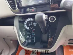 三菱 eKスペース