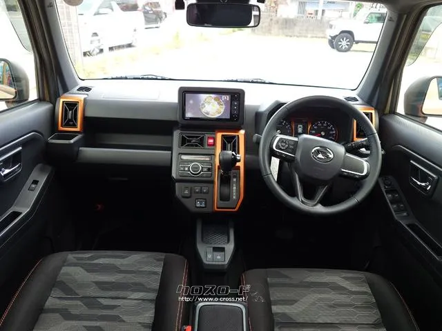 この度は当店のお車をご覧になっていただき、誠にありがとうございます。ぜひじっくりとご検討下さい。気軽にお問合せ・お見積りお待ちしております。 ダイハツ タフト