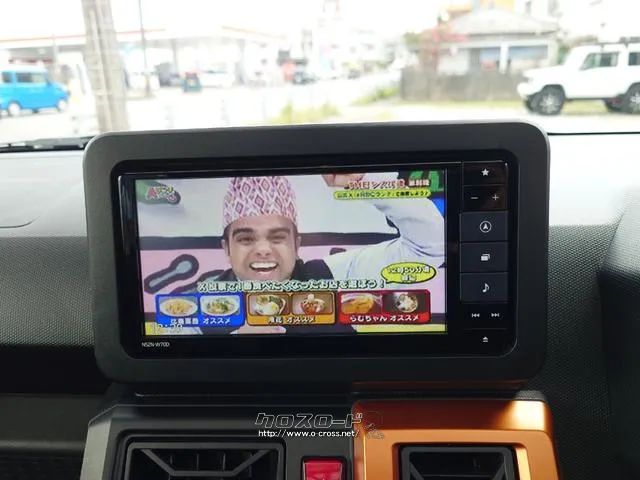 TVつきのお車となっており、楽しいドライブを行うことができます。 ダイハツ タフト