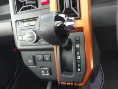 ダイハツ タフト