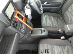 ダイハツ タフト