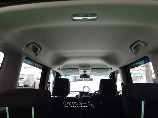 この度は当店のお車をご覧になっていただき、誠にありがとうございます。ぜひじっくりとご検討下さい。気軽にお問合せ・お見積りお待ちしております。 ホンダ N-BOX