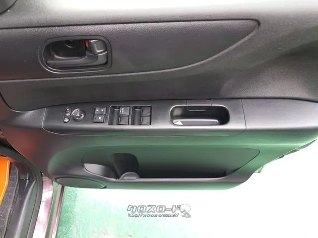 この度は当店のお車をご覧になっていただき、誠にありがとうございます。ぜひじっくりとご検討下さい。気軽にお問合せ・お見積りお待ちしております。 ホンダ N-BOX