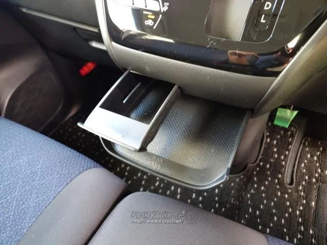 お車の知識がなくても大丈夫です!皆様のご来店をスタッフ一同、心よりお待ちしております。 日産 ルークス