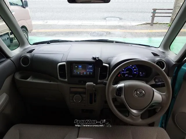 車を運転する際には運転席の存在は欠かせません。なのでしっかりとチェックしたいポイントですね。 マツダ フレアワゴン