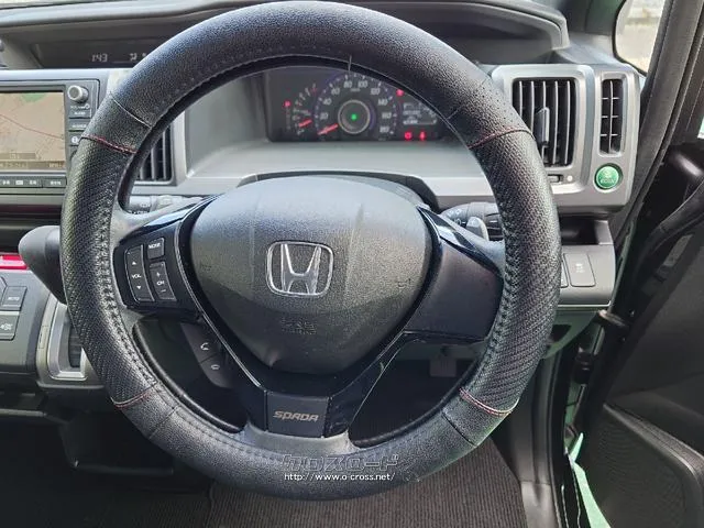 自ら操るハンドル!ドライバーの生命線です。お客様の目で実際にご確認ください。 ホンダ ステップワゴン