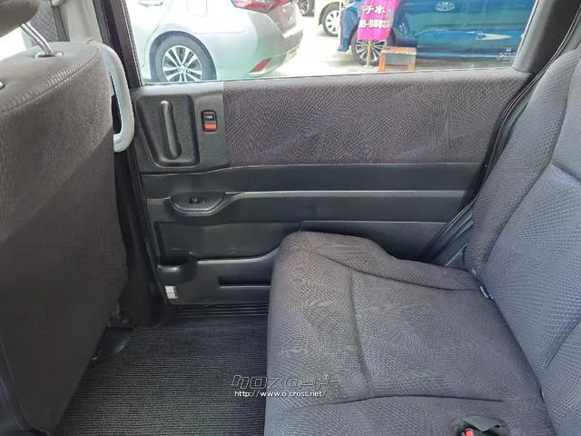 お車の知識がなくても大丈夫です!皆様のご来店をスタッフ一同、心よりお待ちしております。 ホンダ ステップワゴン