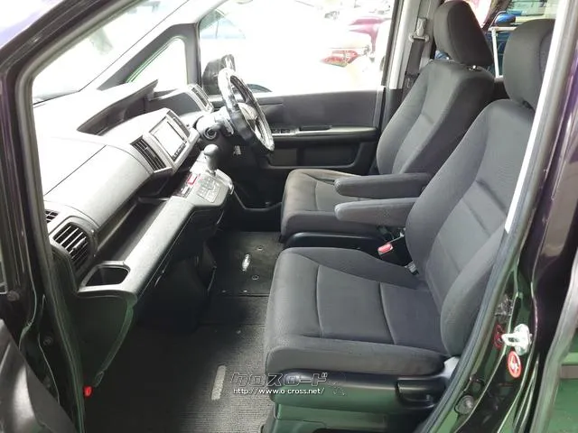 すぐにご来店頂けない場合や遠方にお住まいの方、車両状態の詳細が知りたい方はお気軽にご連絡下さい♪ ホンダ ステップワゴン