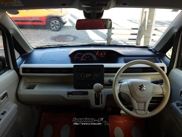 運転者にとっては日々使用することとなる運転席です。運転席が快適だと運転に集中することができますね。 スズキ ワゴンR