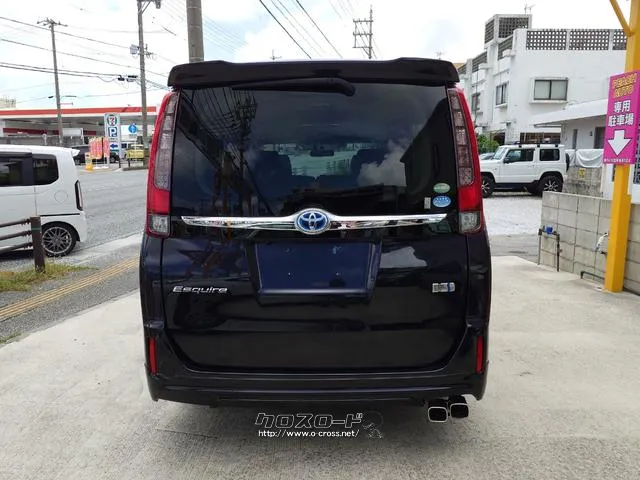 すぐにご来店頂けない場合や遠方にお住まいの方、車両状態の詳細が知りたい方はお気軽にご連絡下さい♪ トヨタ エスクァイア