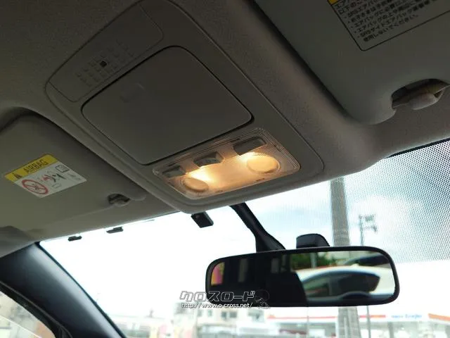 当店のお車をご覧いただきましてありがとうございます。お車についてのご質問やお見積りのご依頼、ご購入にあたってのご相談などお気軽にお問い合わせ下さい! トヨタ エスクァイア