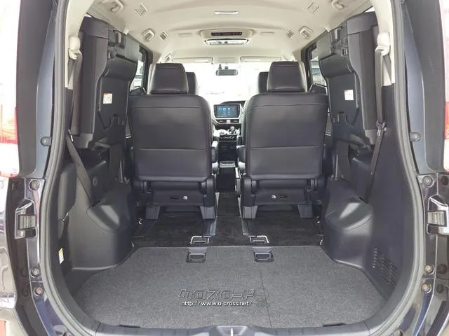 まずは気軽にお問合せ・お見積りお待ちしております。じっくり現車確認して頂けるよう、ご準備を致します! トヨタ エスクァイア