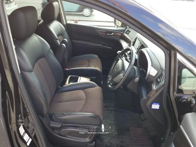この度は当店のお車をご覧になっていただき、誠にありがとうございます。じっくり現車確認して頂けるよう、ご準備を致します! 日産 エルグランド
