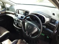 日産 エルグランド