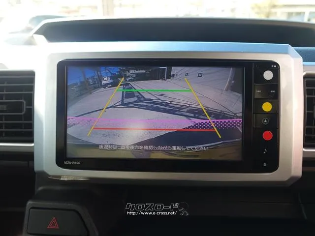 バックカメラ装備。駐車が苦手な方には欠かせません。 ダイハツ ウェイク