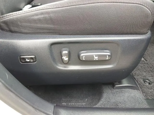この度は当店のお車をご覧になっていただき、誠にありがとうございます。ぜひじっくりとご検討下さい。気軽にお問合せ・お見積りお待ちしております。 トヨタ SAI
