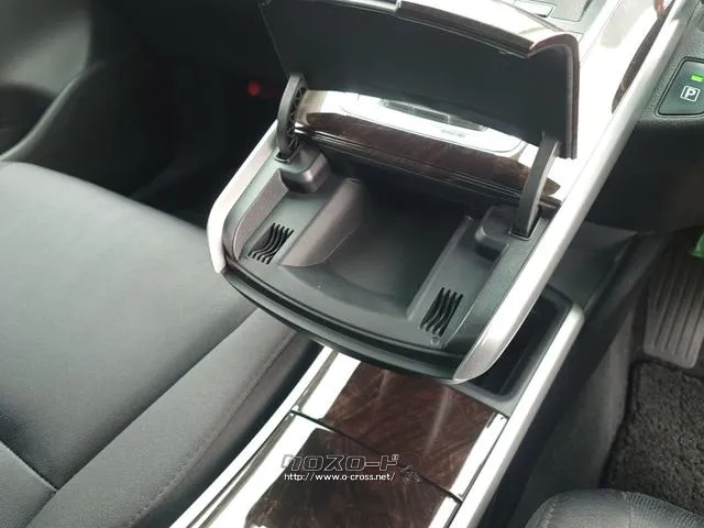 是非一度、実車を御覧ください。 トヨタ SAI