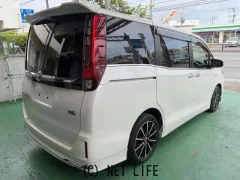 トヨタ エスクァイア