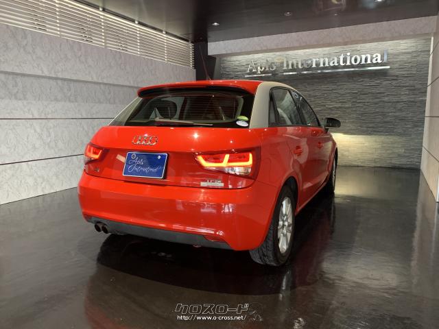 リアコンビネーションテールもLEDでカッコいい☆ アウディ A1