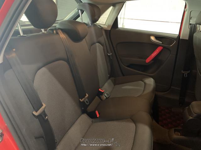 セカンドシートはゆったり☆ アウディ A1