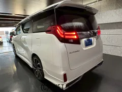 トヨタ アルファード