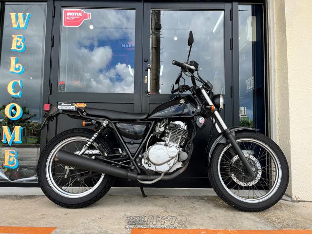 グラストラッカー カスタム スズキ ストリートバイク 黒色 グラス