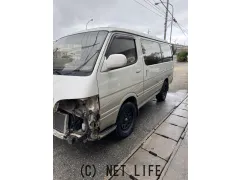 部品取車 100系ハイエース