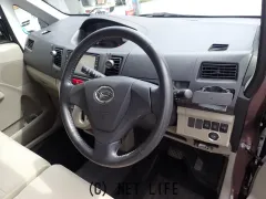 ダイハツ ムーヴ