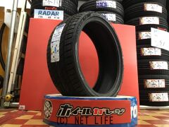 タイヤ・タイヤ 20インチ新品MAXTREK225/35R20 1本×取付工賃込み