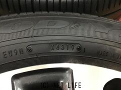 ホイール・タイヤ 15インチ中古エスクァイア純正アルミ4本set中古タイヤ　J37