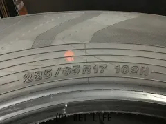 タイヤ T5●17インチ【新車外し】ヨコハマ・アドバンV03 225/65R17 4本s