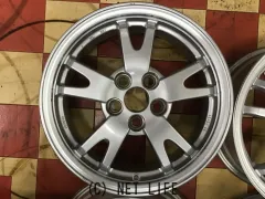 ホイール 15インチ中古プリウス純正アルミ4本Set J38