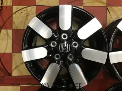 ホイール 15インチ中古フリードAir純正アルミ4本set J39