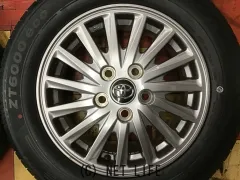 ホイール・タイヤ 15インチ中古ヴォクシー純正アルミ4本set新品タイヤ　J41